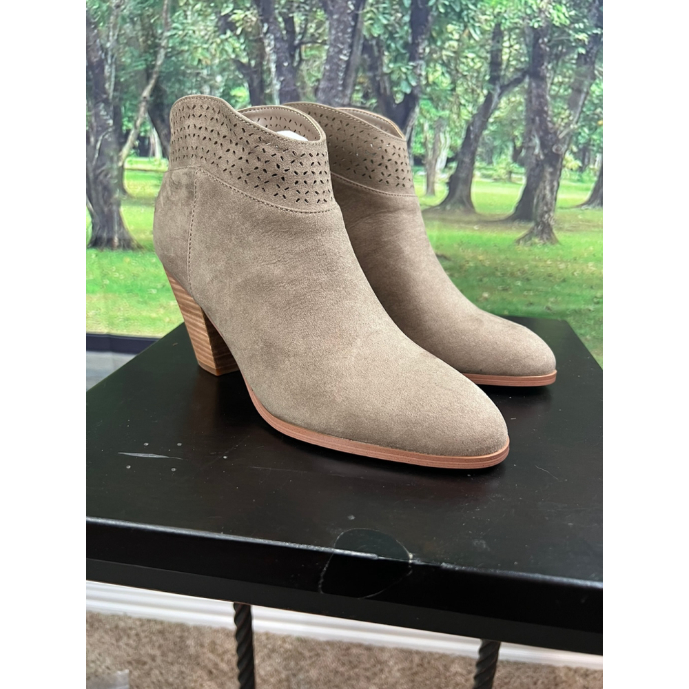 Violet & Red Tan Jackson Heeled Booties Size 9.5 - Picture 2 of 6